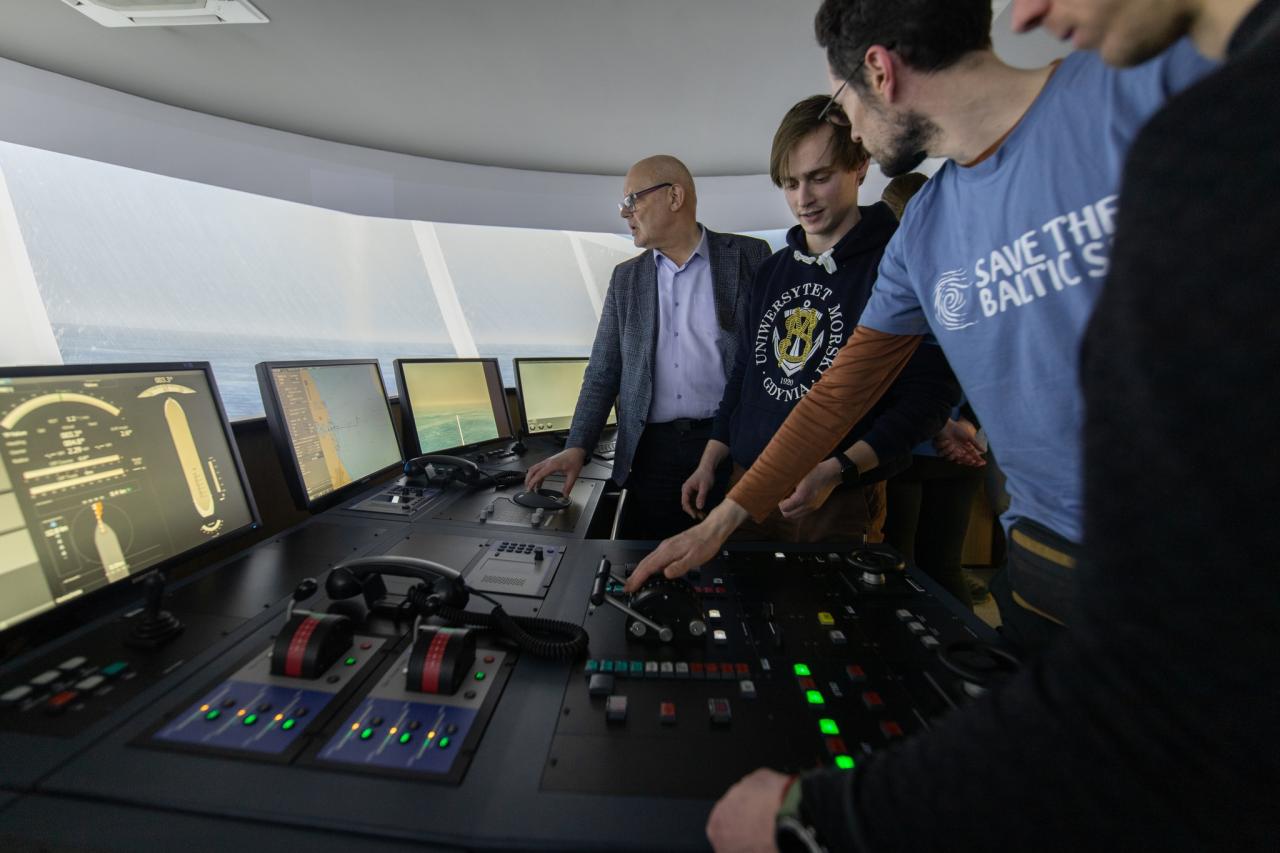 \"Save the Batlic Sea\" w murach UMG