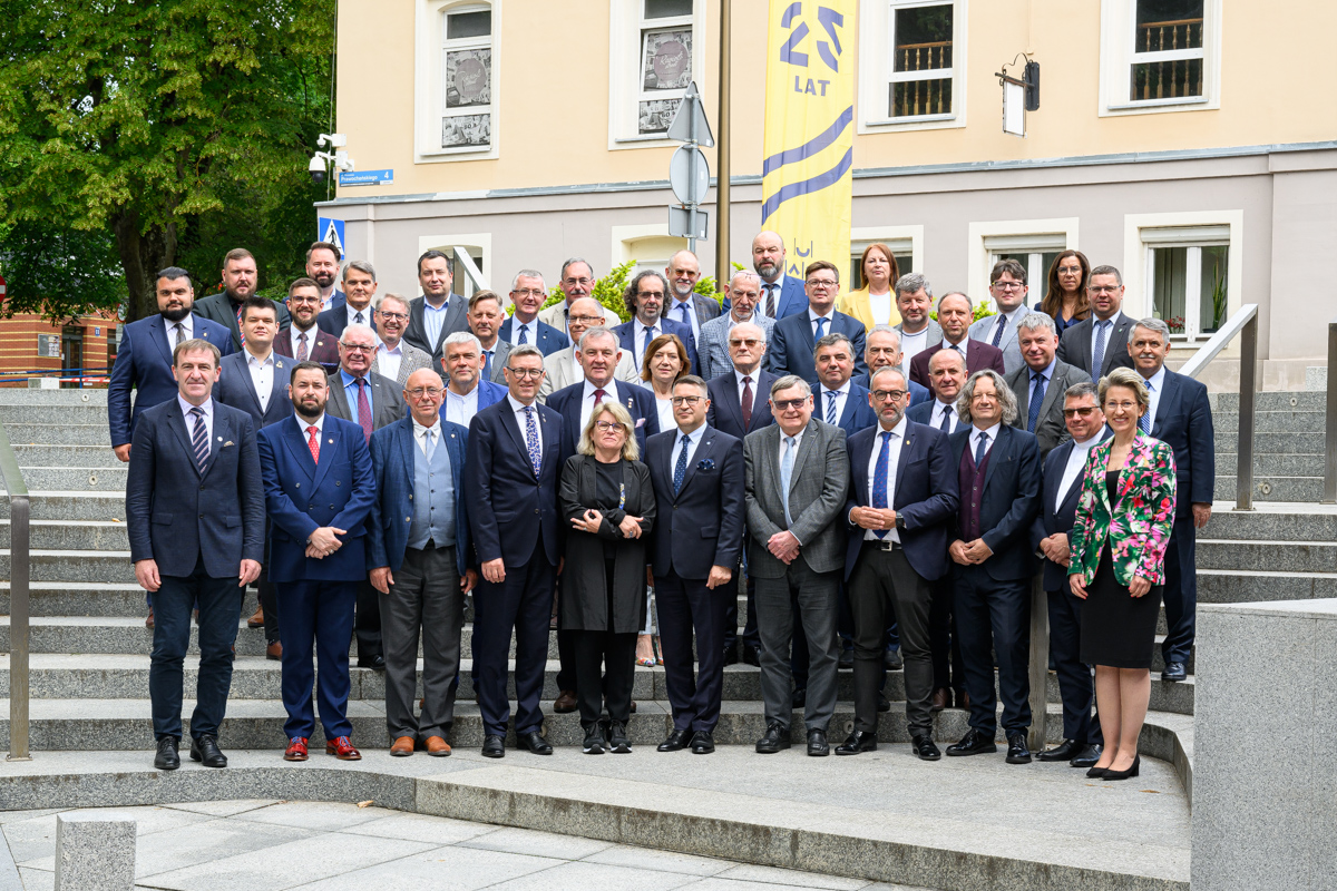 Przyszłość szkolnictwa wyższego tematem rozm&oacute;w rektor&oacute;w uczelni zrzeszonych w KRUP i KRPUT