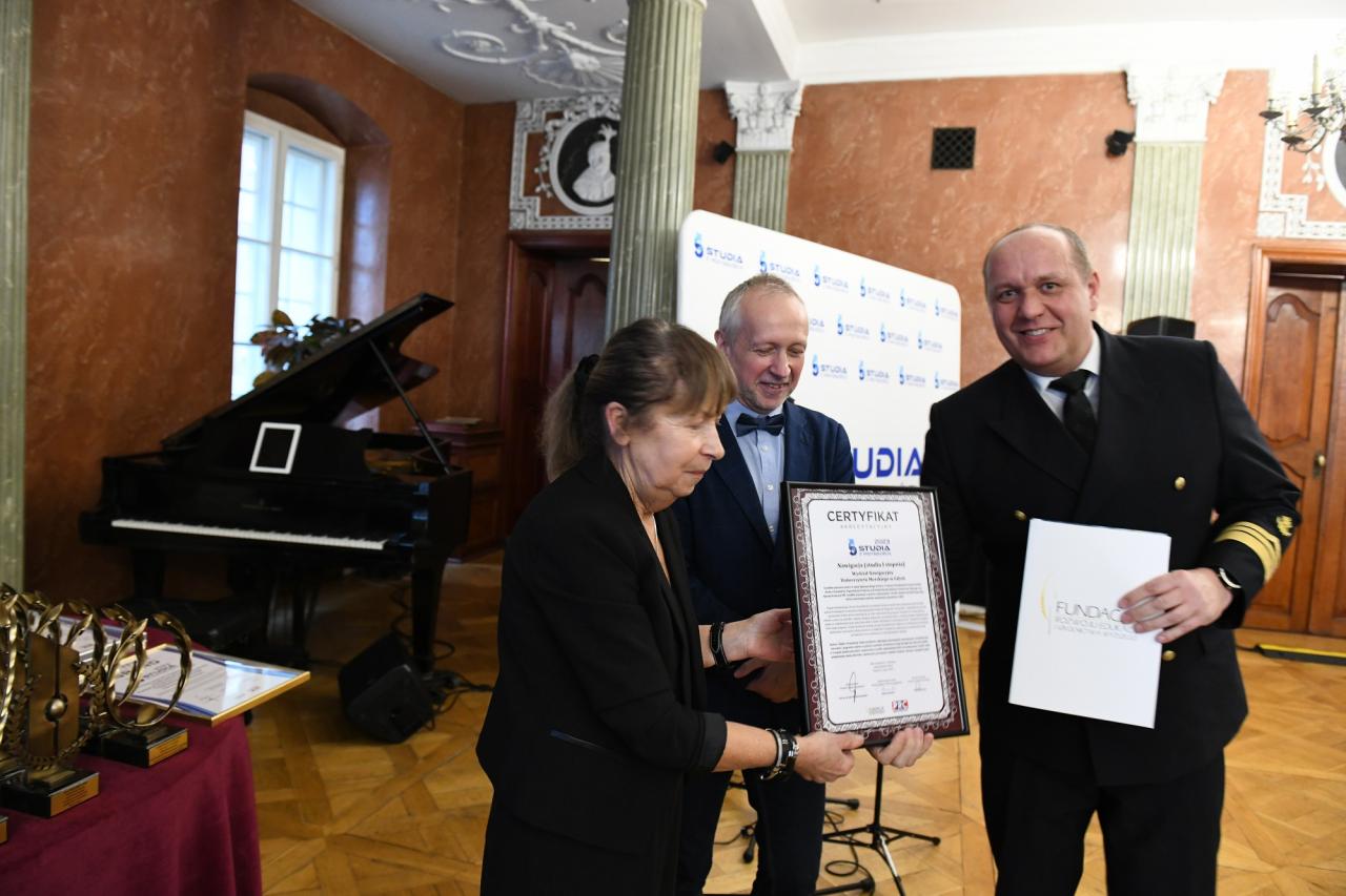 Wydział Nawigacyjny laureatem konkursu &bdquo;Studia z Przyszłością 2023&rdquo;