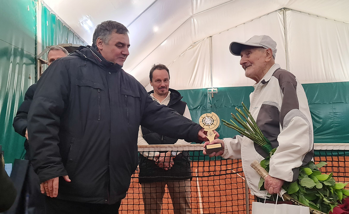 Stulatek uhonorowany przez JM Rektora UMG