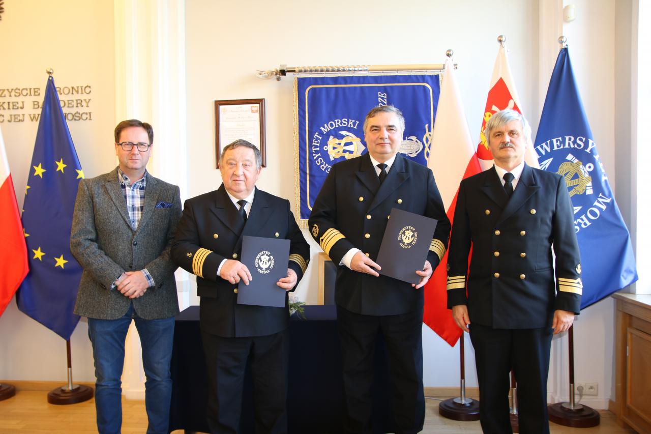 Podpisanie umowy z Polskim Rejestrem Statk&oacute;w S.A.