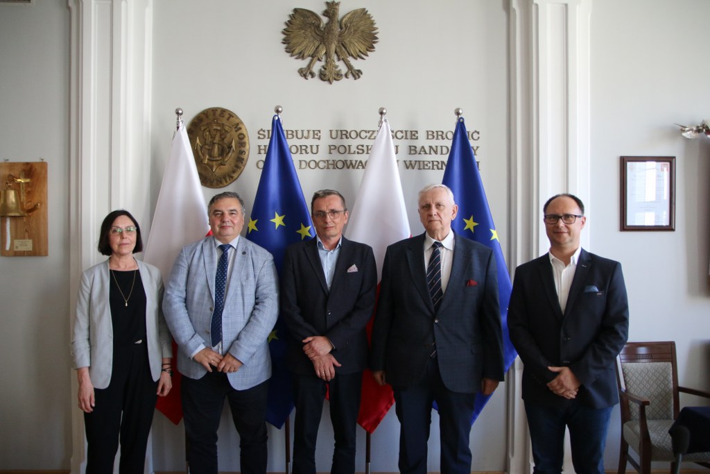 Porozumienie o rozszerzeniu wsp&oacute;łpracy z SR Robotics 