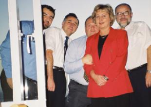 2001, Kobe Japonia. Uczestnicy Dorocznego Walnego Zgromadzenia IAMU - AGA2