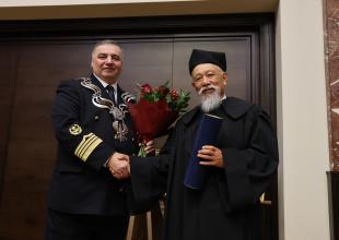 Prof. Adam Weintrit i dr Yohei Sasakawa