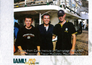 01.2003_IAMU News_studenci Corke Institute of Technology z Irlandii_John Fitzpatrick, Trevor McCarchy, Maurice Mahon na praktyce na Darze Młodzieży w ramach wsp&oacute;łpracy z IAMU