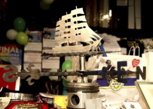 Wiatrowskaz wykonany przez student&oacute;w i pracownik&oacute;w Wydziału Mechanicznego