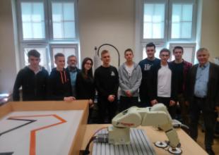 Zajęcia dla młodzieży na Wydziale Elektrycznym