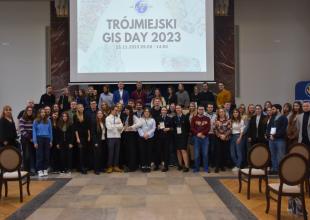 Tr&oacute;jmiejski GIS DAY 2023 za nami