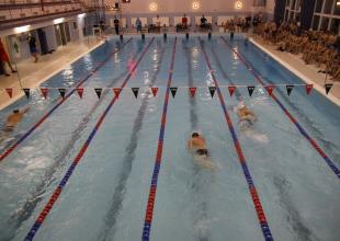 Międzywydziałowe Zawody Pływackie z okazji Święta Szkoły