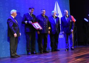 &bdquo;Dar Młodzieży&rdquo; z wyr&oacute;żnieniem &bdquo;Rejs Roku 2022&rdquo;