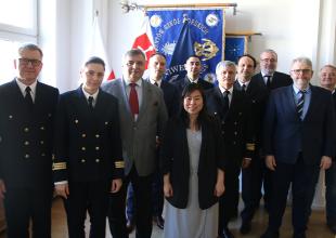 Sin-Yee Loh reprezentująca Maritime and Port Authority of Singapore gościem UMG