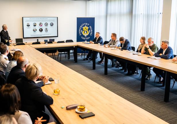 Spotkanie partner&oacute;w zaangażowanych w realizację projektu w ramach umowy &bdquo;Klaster Bezpieczeństwa Energetyczno-Wodnego RUMIA 72h&rdquo;