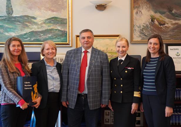 Spotkanie z przedstawicielkami Ambasady Stan&oacute;w Zjednoczonych w Polsce