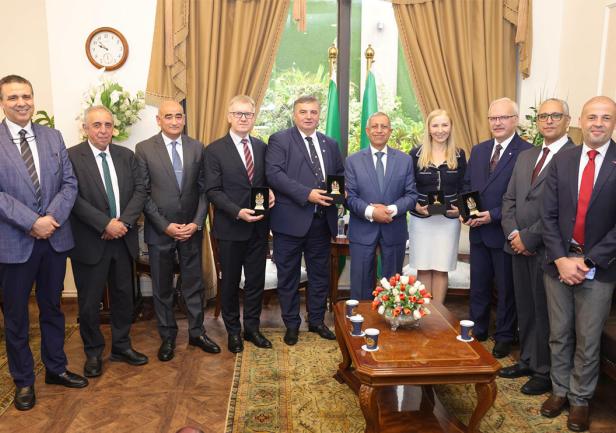 Wizyta delegacji UMG w Arab Academy