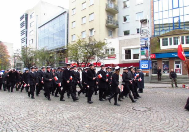 Akademia Morska poczas Parady Niepodległości, fot. Katarzyna Okońska