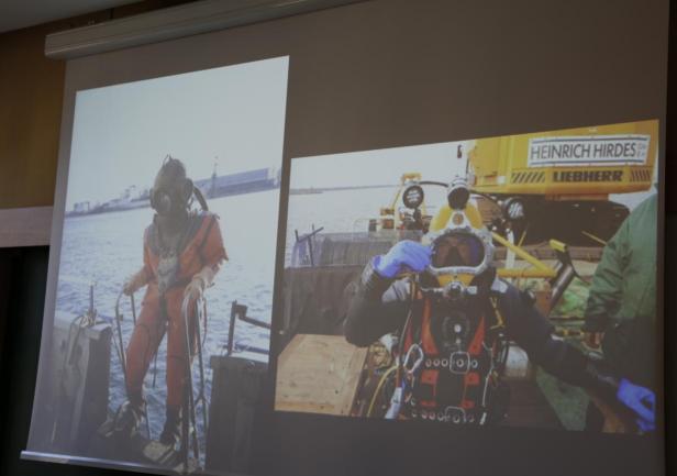 Prace podwodne, czyli prezentacja wybranego sprzętu nurkowego.