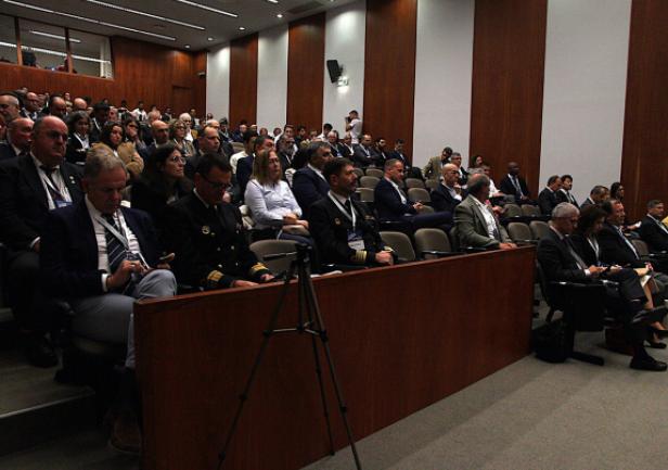 Enidh Escola Superior N&aacute;utica Facebook