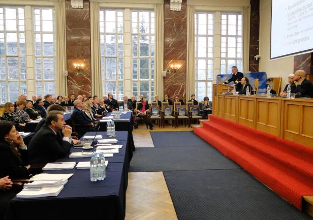 XXXVII Sesja Rady Miasta Gdyni, fot. Tomasz Deg&oacute;rski