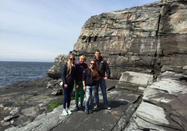 Wsp&oacute;lne zdjęcie przy fiordach