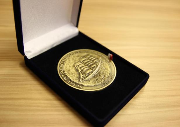 Upominki Akademii Morskiej dla Wielkiej Orkiestry Świątecznej Pomocy