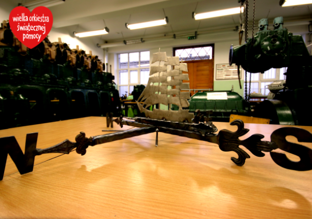 Wiatrowskaz wykonany przez student&oacute;w i pracownik&oacute;w Wydziału Mechanicznego