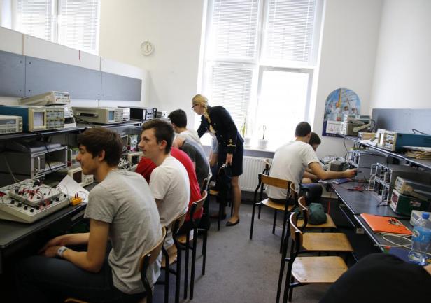 Zesp&oacute;ł Szk&oacute;ł Chłodniczych i Elektronicznych w Akademii Morskiej, fot. Katarzyna Okońska