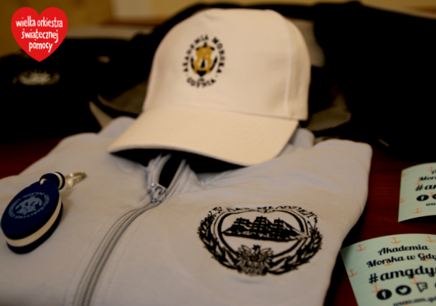 Upominki przeznaczone na licytację internetową Allegro